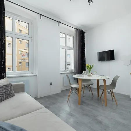 Emilii Plater Cozy By Bookinghost Apartment Stettin
